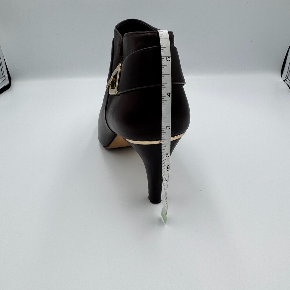 Vince Camuto Vernaya Ankle Booties 10M Espresso Brown Leather Gold Buckle Heels - Picture 8 of 16